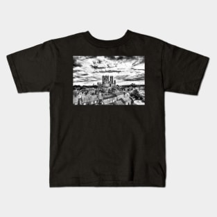 Lincoln Cathedral, Lincolnshire, UK Kids T-Shirt